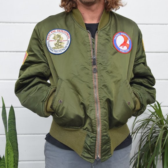 Vintage Bomber Jacket - Picture 2 of 8